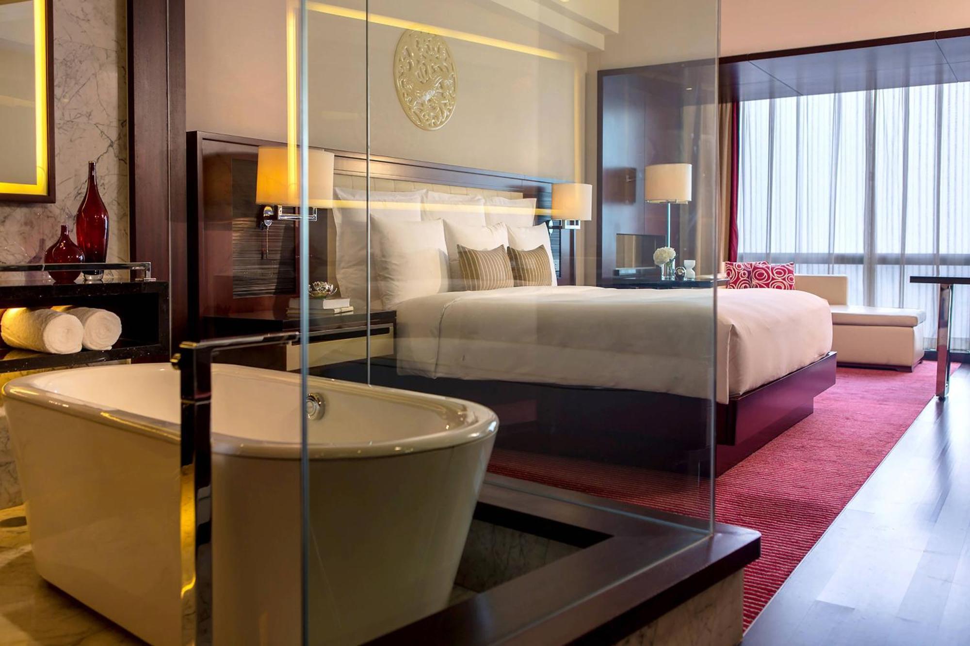 Renaissance Beijing Capital Hotel Eksteriør billede